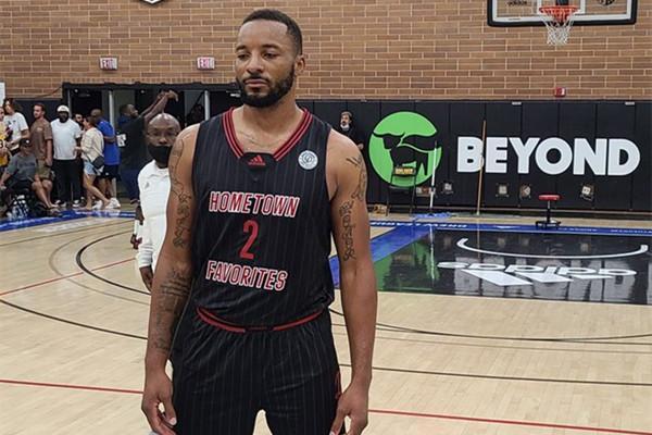 8名球员 8名球员