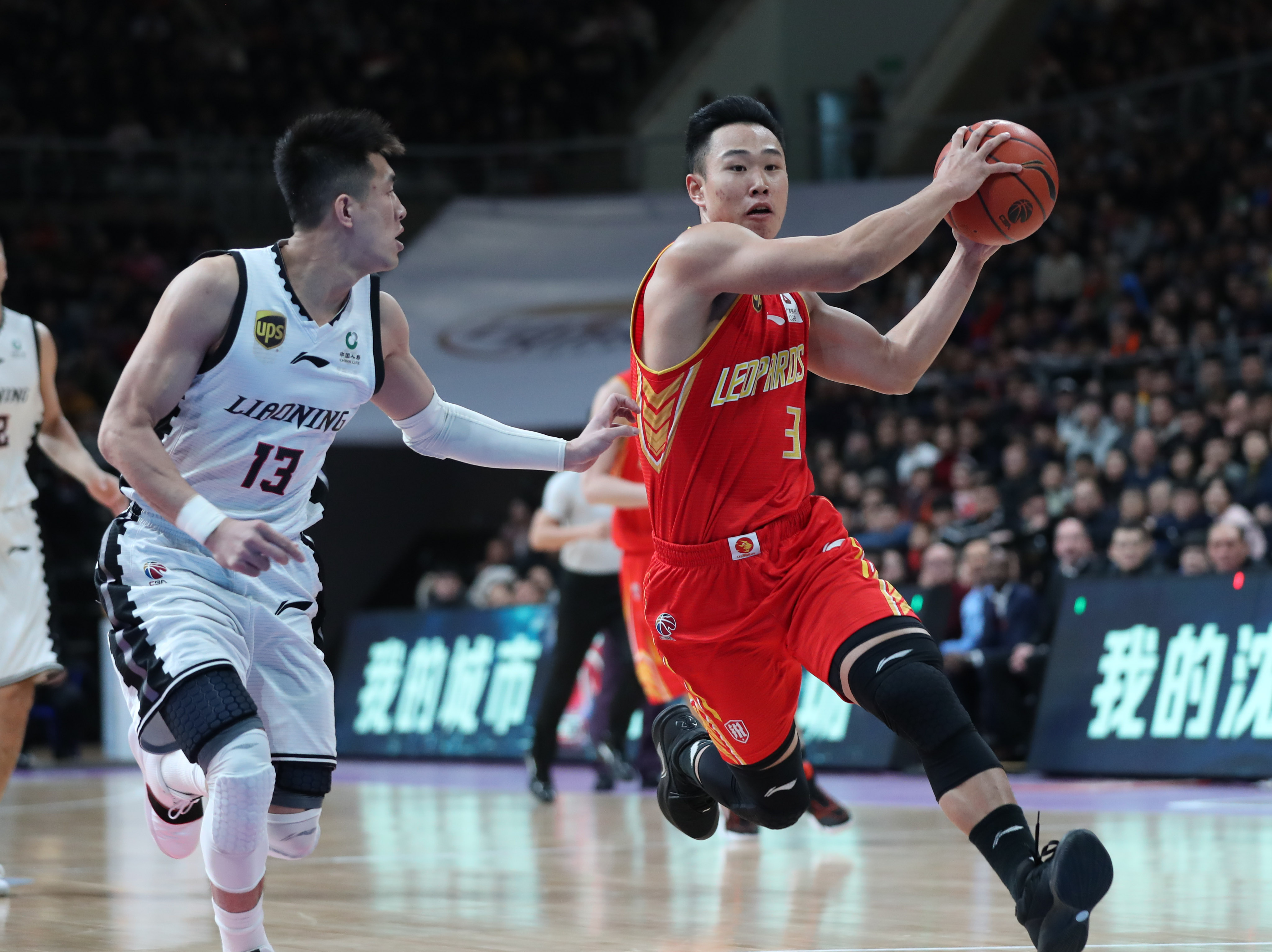 先后效力于 先后效力于