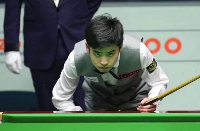 中前场球员 中前场球员