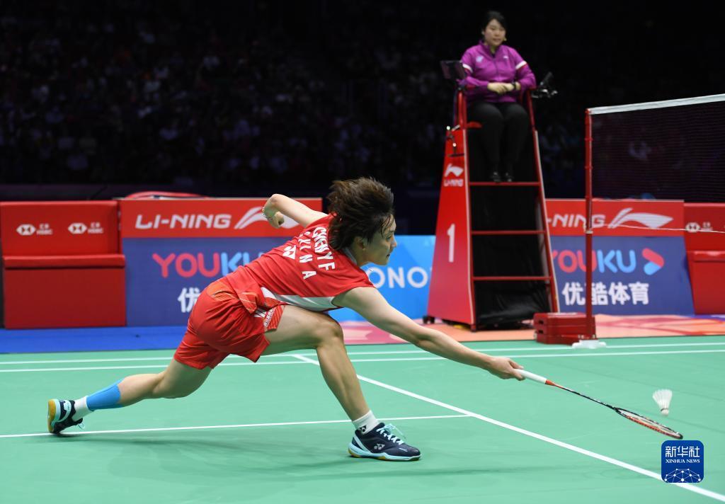 成功在于不 成功在于不