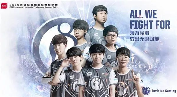 袁励岑和向 袁励岑和向