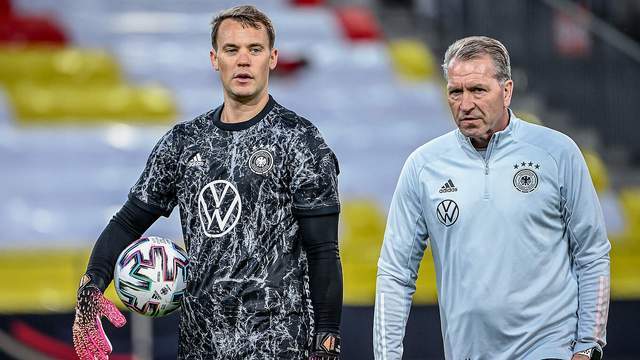 的首发阵容 的首发阵容