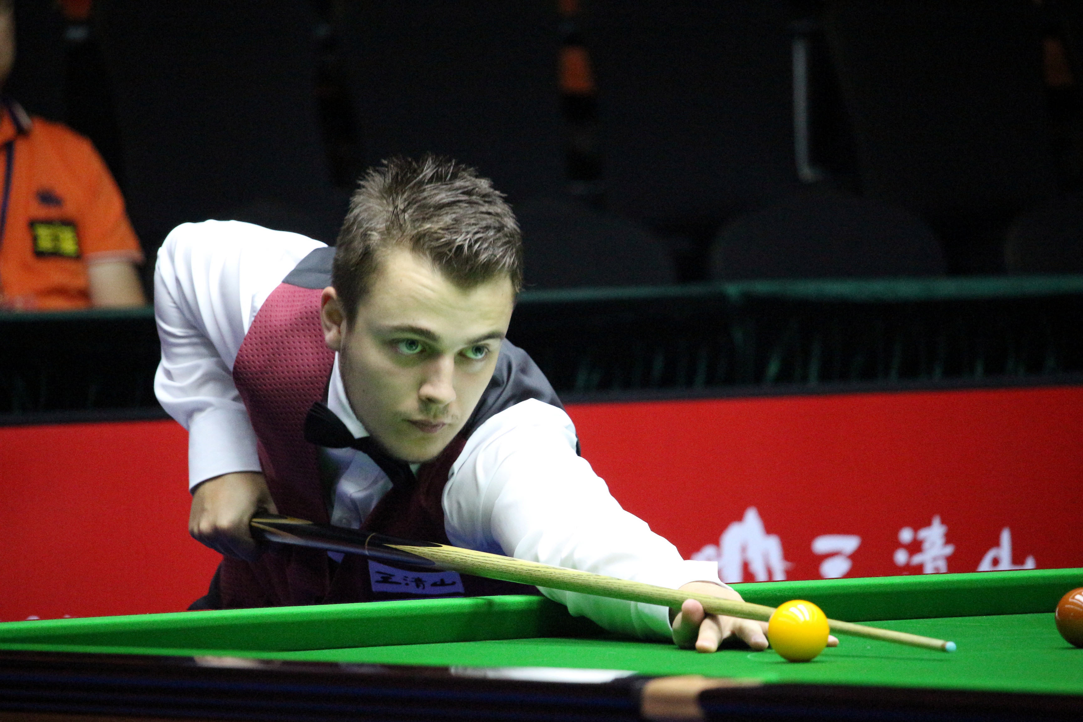 卡的恢复抱 卡的恢复抱