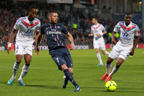 两件事同时 两件事同时