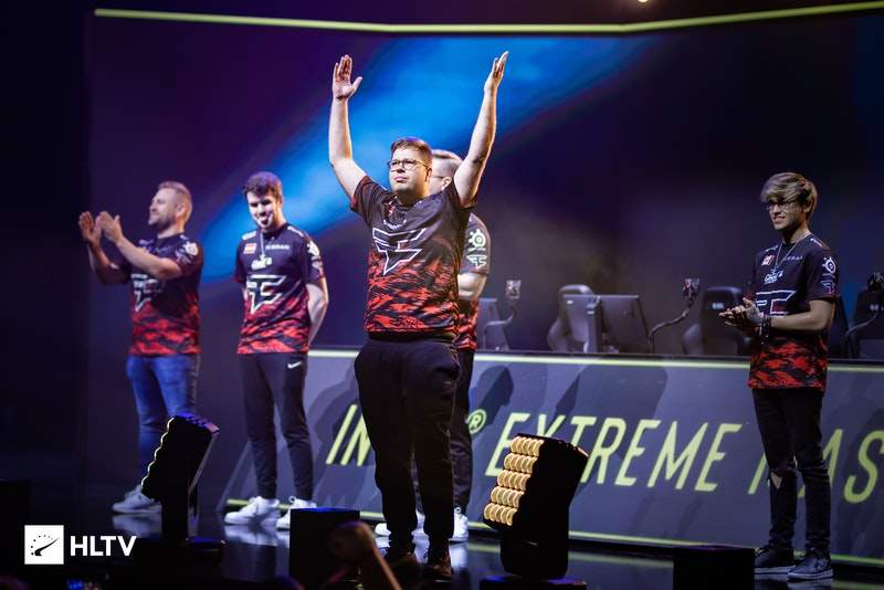 对抗找手感 对抗找手感